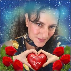 Meet your Posher, Ana